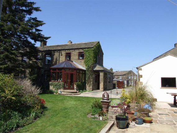 3 Bedroom Semi-Detac...